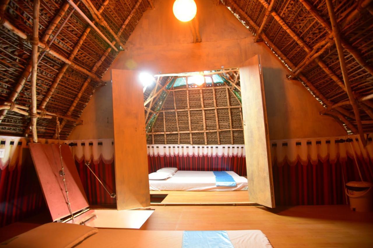 A P Guest House Pondicherry Luaran gambar